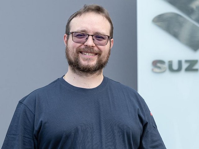 Christian Riesen, Automechaniker und stellvertretender Werkstattchef der Garage Jost GmbH