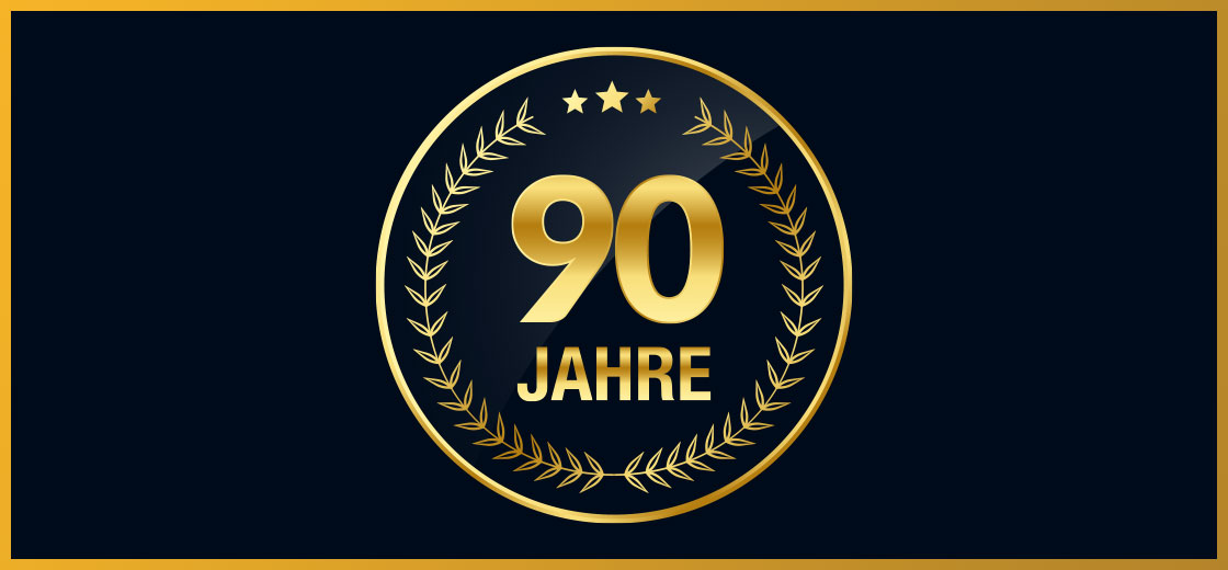 90 Jahre Jubiläumsemblem zur Feier von 50 Jahre Garage Jost GmbH und 40 Jahre Suzuki.
